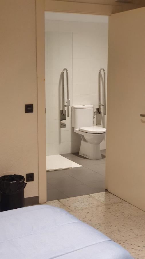 Albergue Peregrinos San Francisco De Asis レオン エクステリア 写真